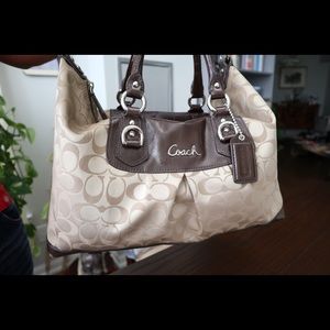 Coach Shoulder bag -Large Bag